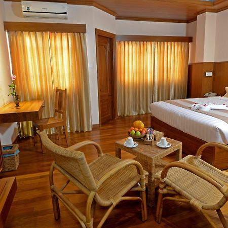 Hotel Sidney Yangon Eksteriør bilde