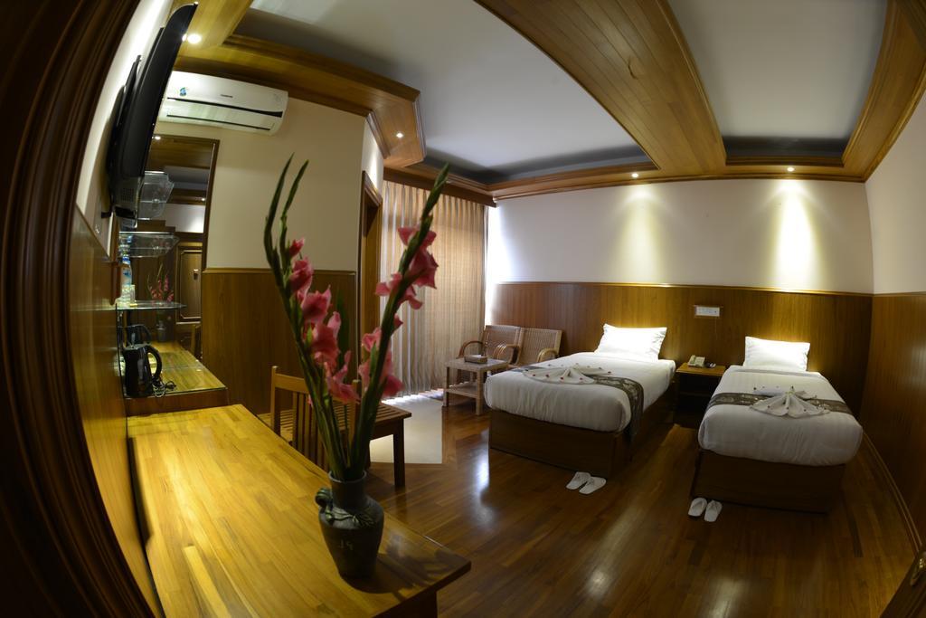 Hotel Sidney Yangon Eksteriør bilde