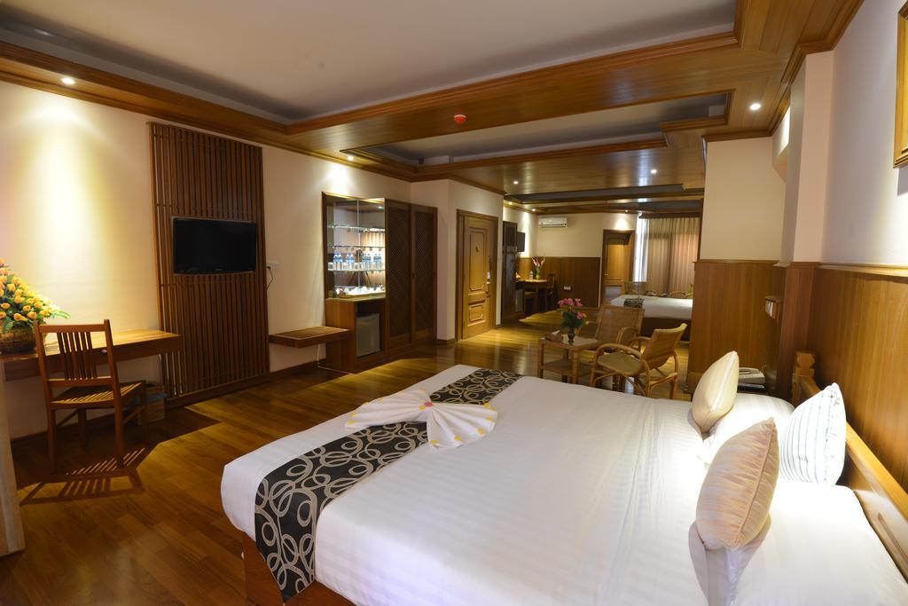 Hotel Sidney Yangon Eksteriør bilde