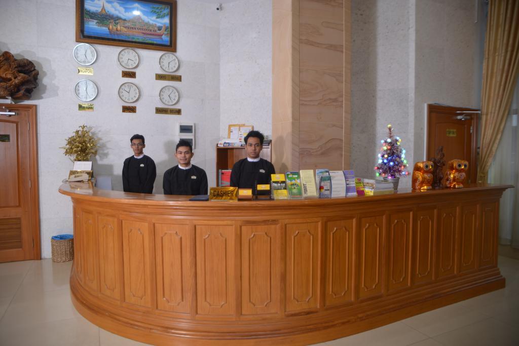Hotel Sidney Yangon Eksteriør bilde